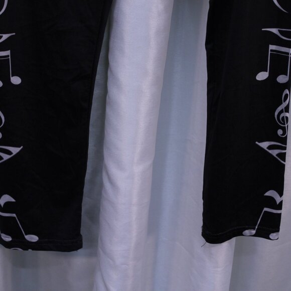 Chic Black Graphic Joggers for Women - Picture 7 of 13